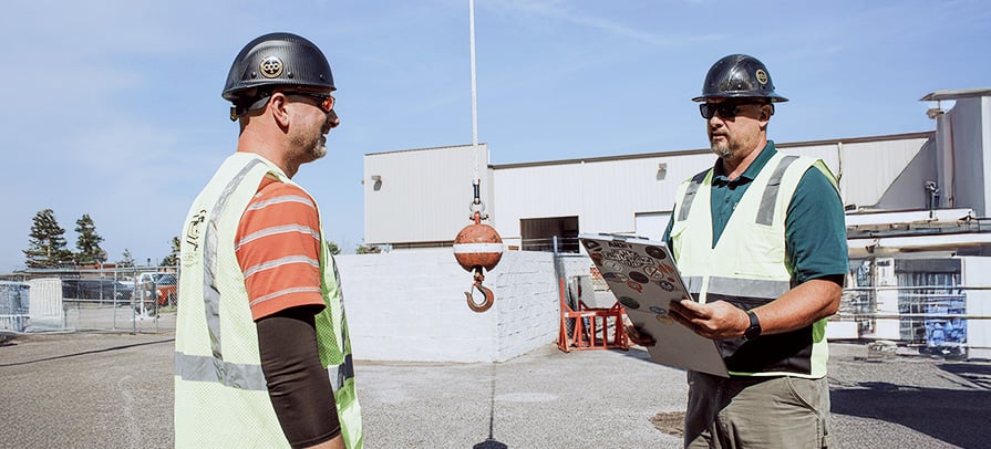 Featured image for the blog post - The Definitive Guide to OSHA Rigger Requirements